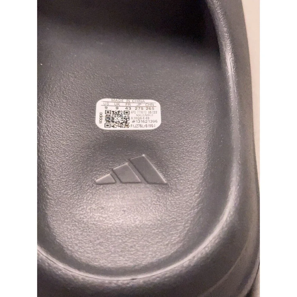 adidas Men's Gray Slide Yeezy Slate Grey Size US 9 EU 43 UK 9 NWT Kanye West New